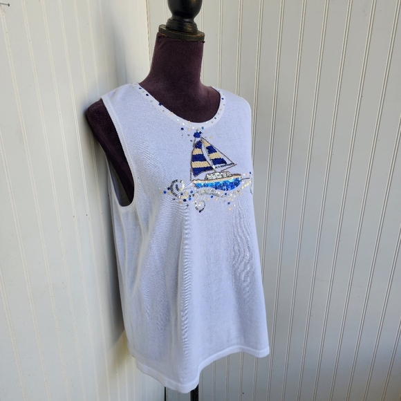 Quacker Factory White Sailboat Sweater Vest Womens Sleeveless Sequin Top Knit L - Picture 2 of 10